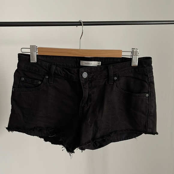 Talula Aritzia Denim Shorts - Picture 1 of 5